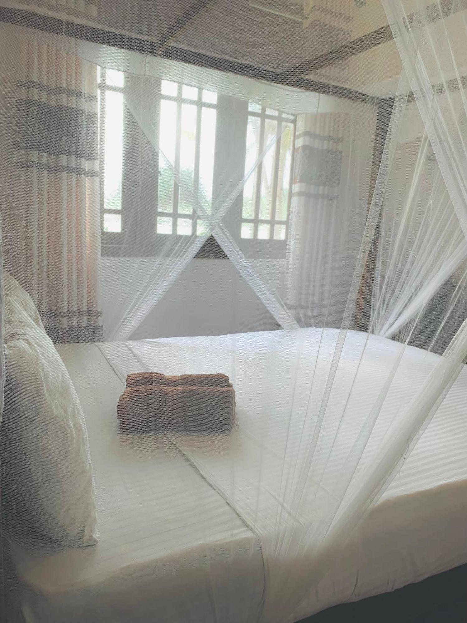 Surf Home Stay Hiriketiya Диквелла Экстерьер фото