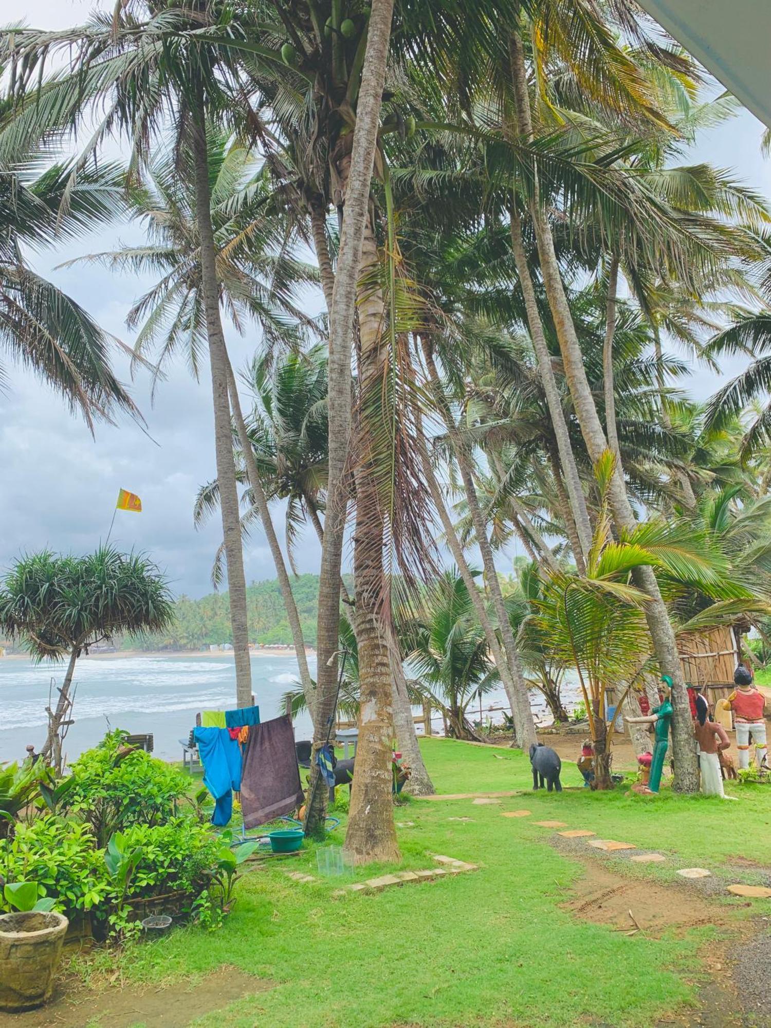 Surf Home Stay Hiriketiya Диквелла Экстерьер фото